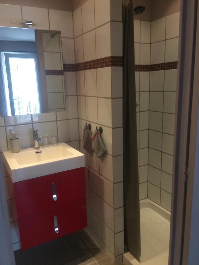 Les Deux Chemins Hotel Mons  Buitenkant foto